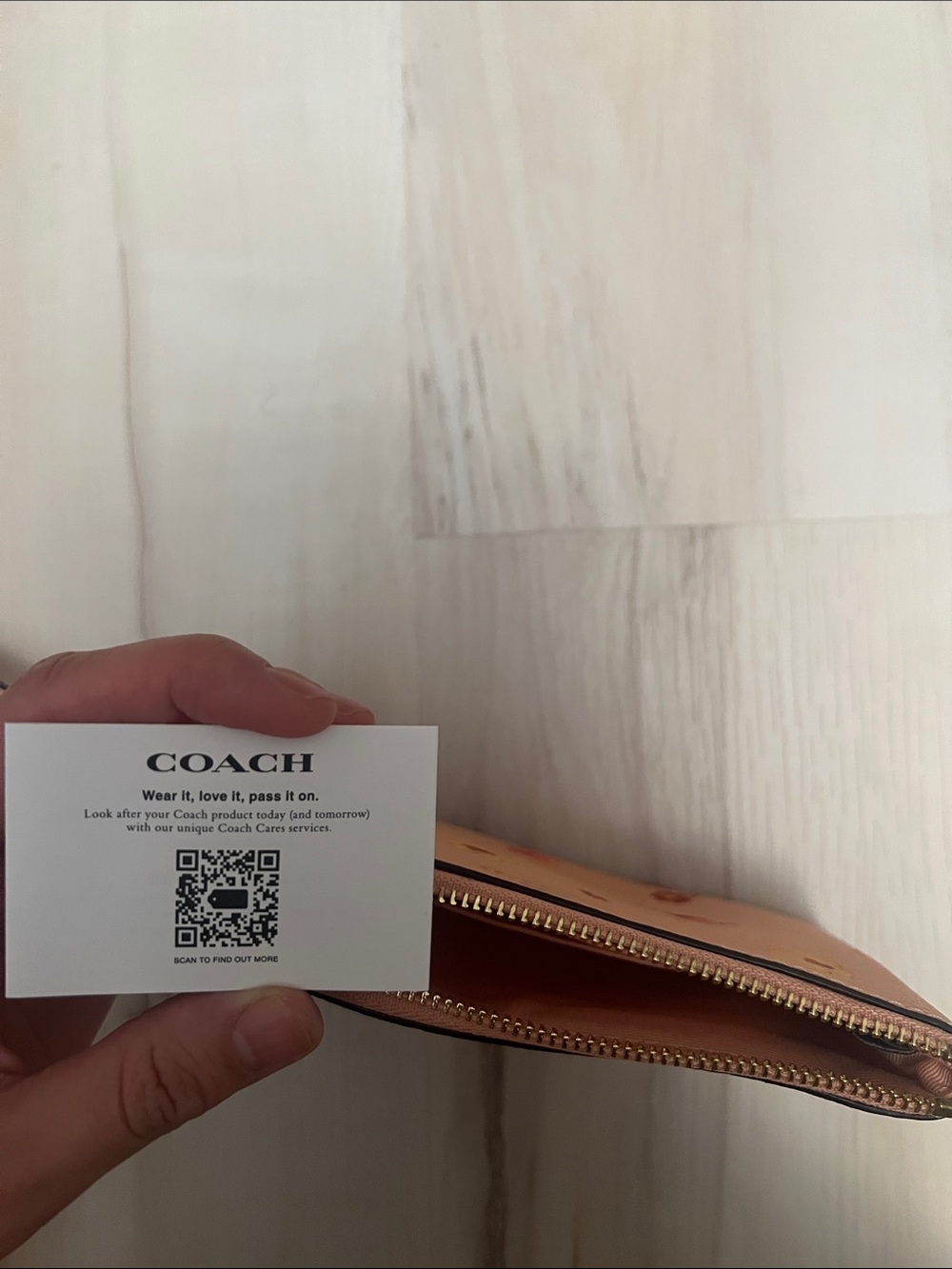 Coach Peach Floral Wristlet Pouch with Strap like new - Picture 4 of 4